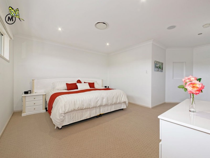 2 Butlers Close, Upper Kedron QLD 4055