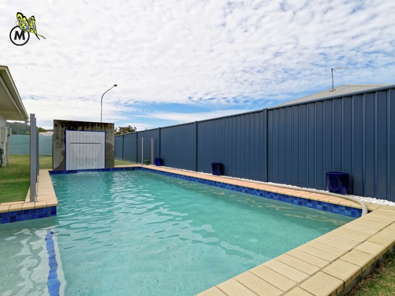 2 Butlers Close, Upper Kedron QLD 4055