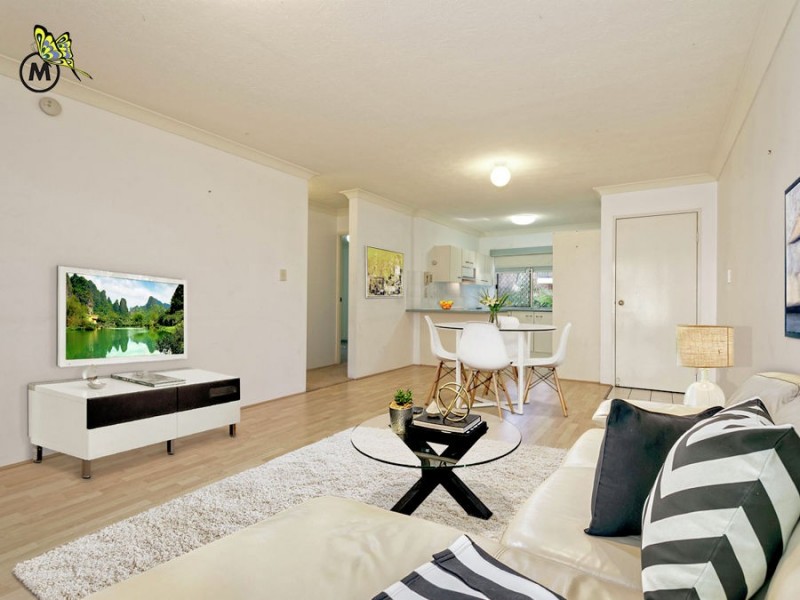 2.10 Burnaby Terrace, Gordon Park QLD 4031