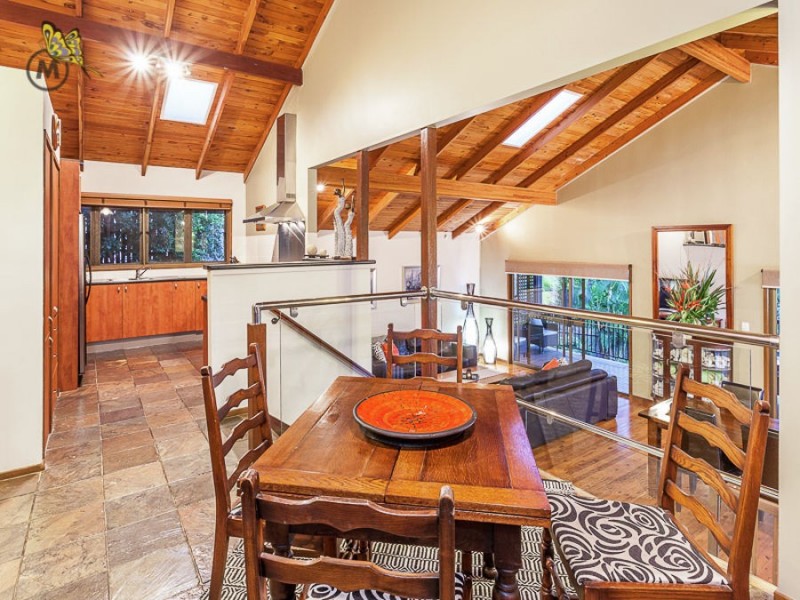 18 Nicholas Street, Mcdowall QLD 4053