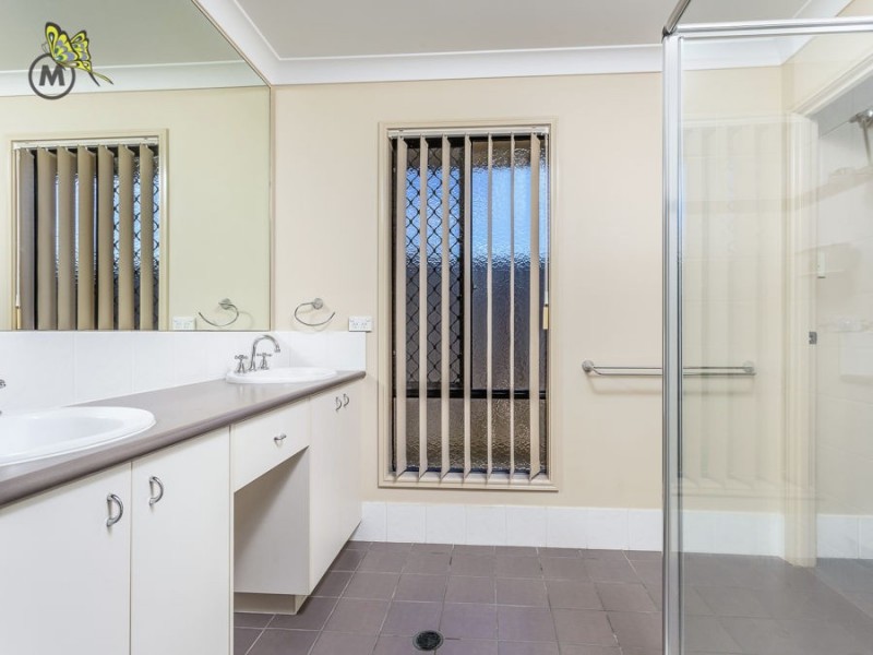 19 Mayer St, Mcdowall QLD 4053