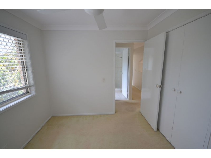 130 Streisand Drive, Mcdowall QLD 4053