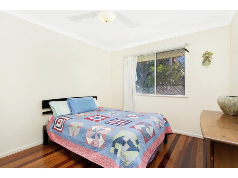 18 Redgrave Street, Stafford Heights QLD 4053