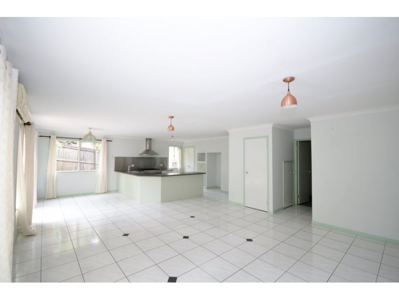 37 Savalas Street, Mcdowall QLD 4053