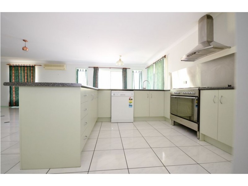 37 Savalas Street, Mcdowall QLD 4053