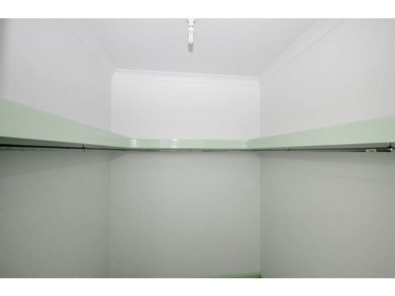 37 Savalas Street, Mcdowall QLD 4053