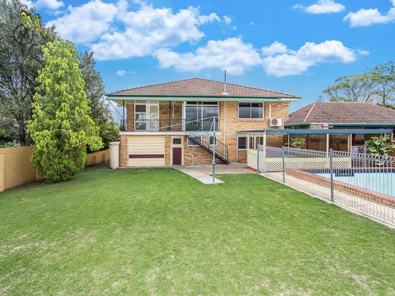 9 McAdam Street, Everton Park QLD 4053