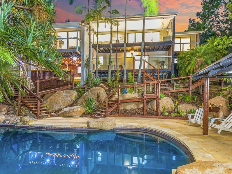 25 Nicholas st, Mcdowall QLD 4053