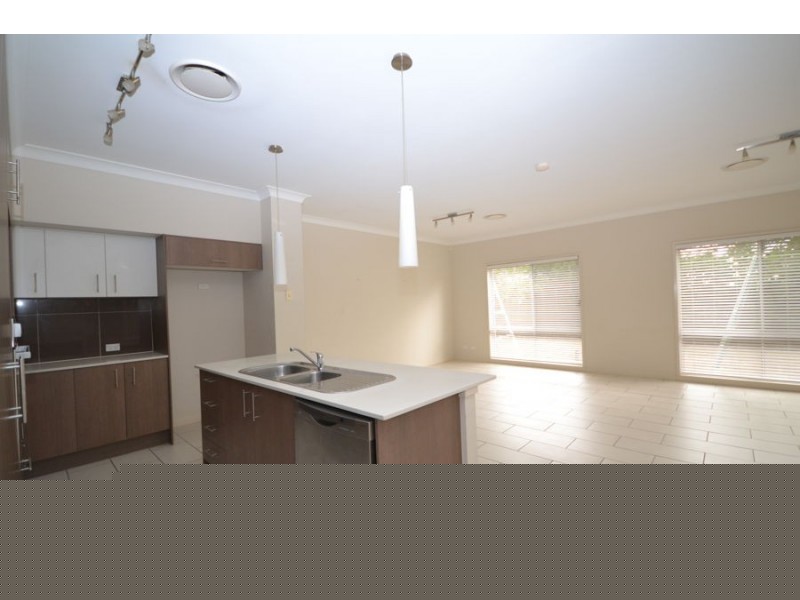 3 Petrie Crescent, Aspley QLD 4034