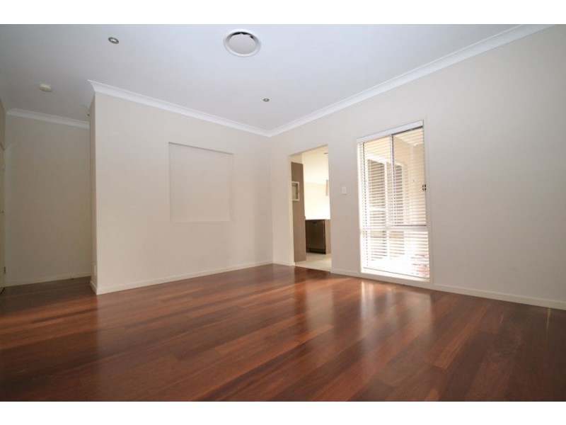 3 Petrie Crescent, Aspley QLD 4034
