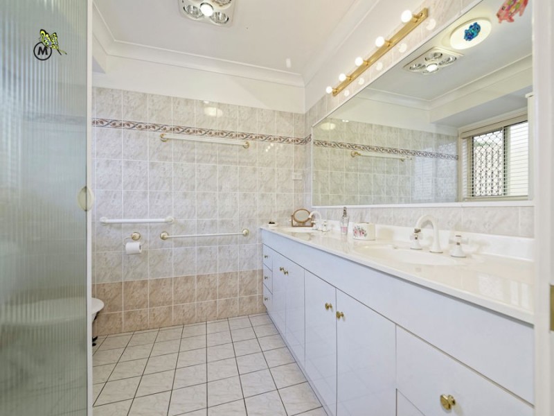 12 Sellers Place, Mcdowall QLD 4053