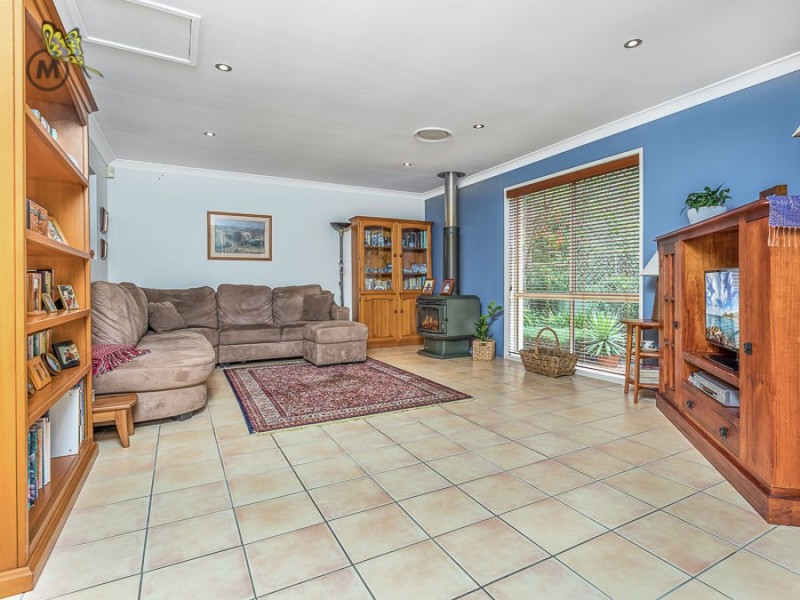 65 Van Dyke Crescent, Mcdowall QLD 4053