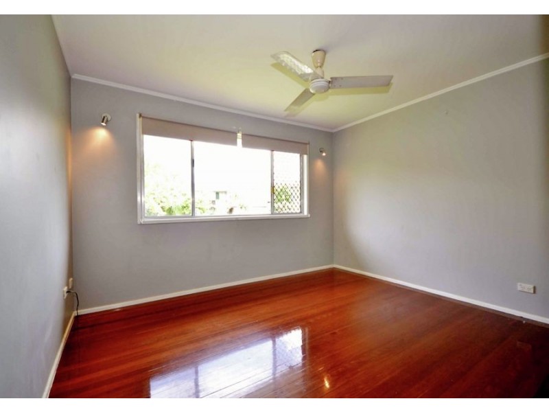 11 Streeton Parade, Everton Park QLD 4053