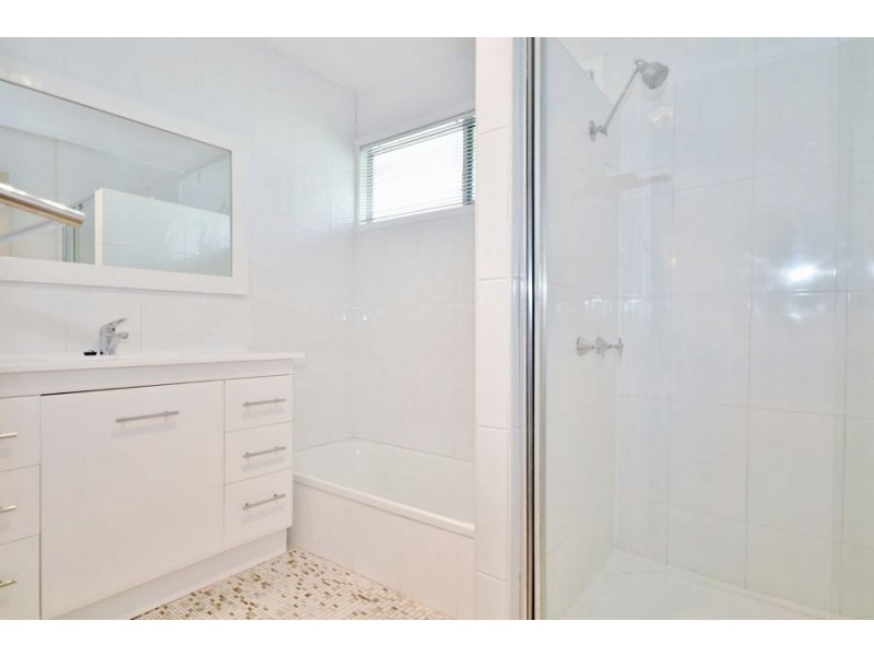 11 Streeton Parade, Everton Park QLD 4053