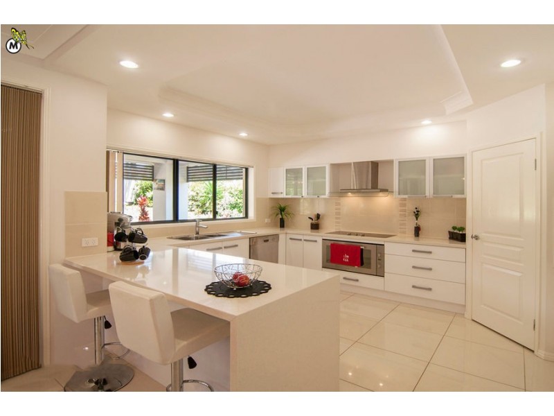 23 Cerbaia Close, Bridgeman Downs QLD 4035