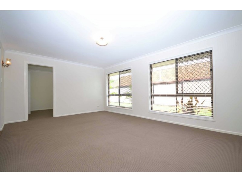 26 Niven Street, Stafford Heights QLD 4053