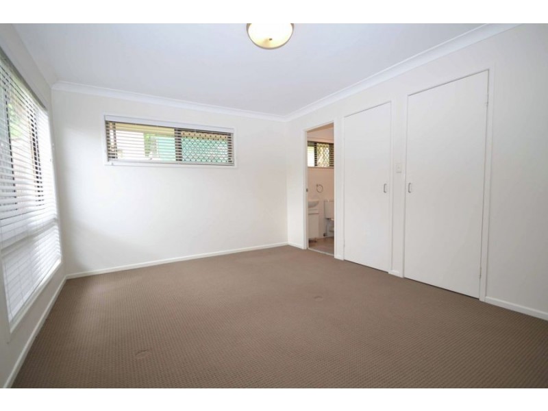 26 Niven Street, Stafford Heights QLD 4053