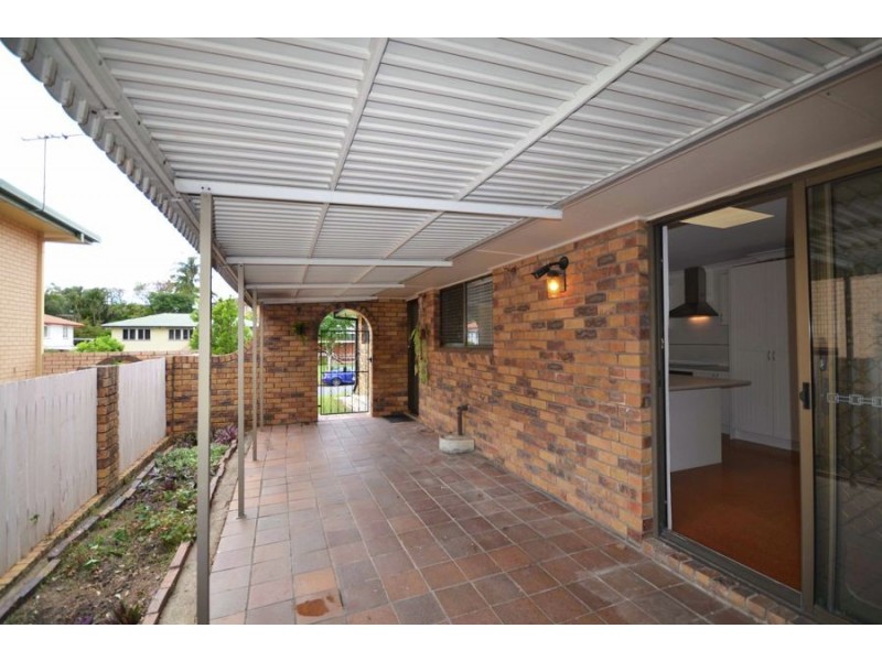 26 Niven Street, Stafford Heights QLD 4053