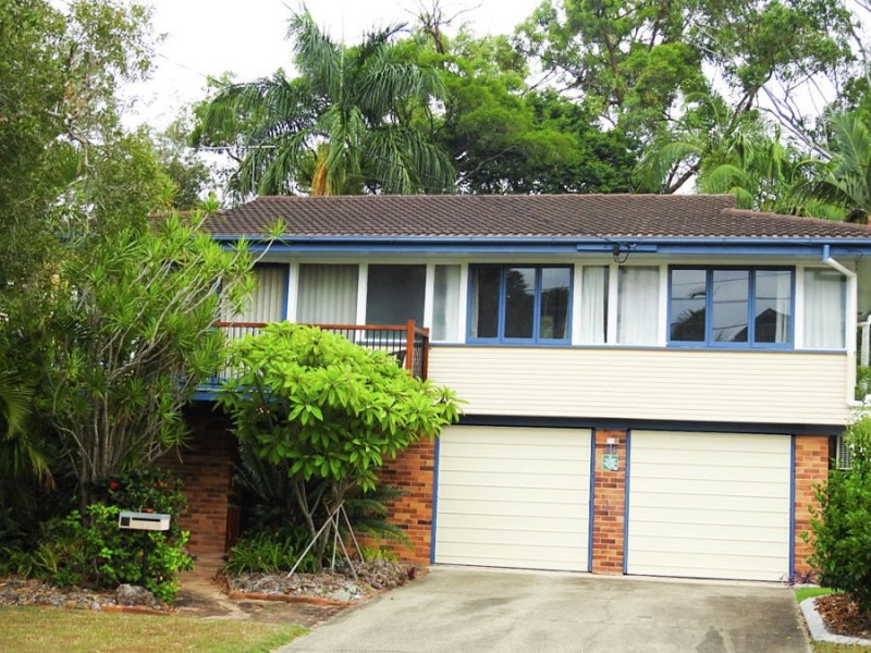 30 Redgrave St, Stafford Heights QLD 4053