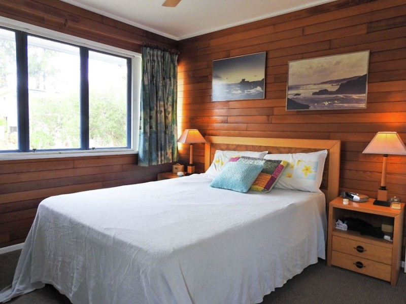 30 Redgrave St, Stafford Heights QLD 4053