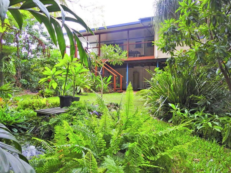 30 Redgrave St, Stafford Heights QLD 4053