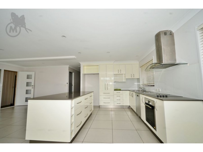 12 Remick Street, Stafford Heights QLD 4053