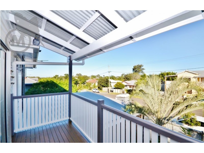 32 Eleventh Avenue, Kedron QLD 4031