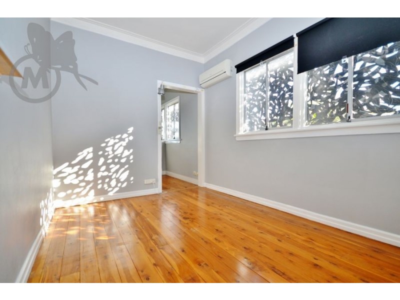 32 Eleventh Avenue, Kedron QLD 4031