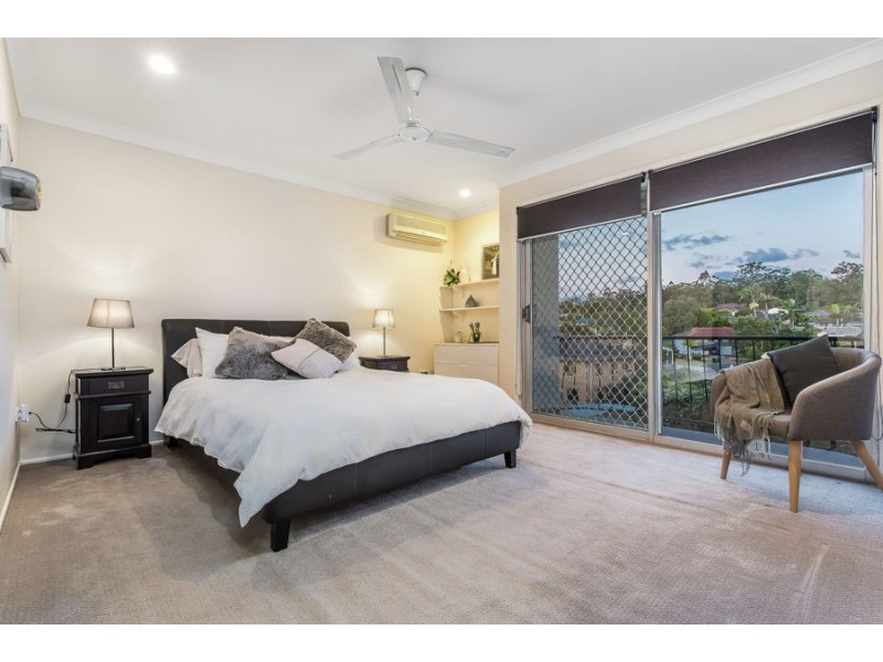 5 Rigg Place, Mcdowall QLD 4053