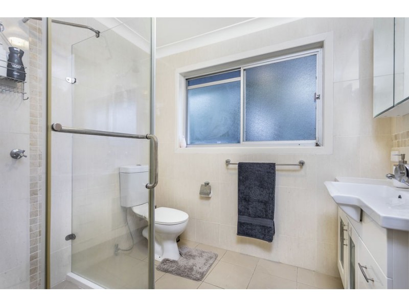 5 Rigg Place, Mcdowall QLD 4053