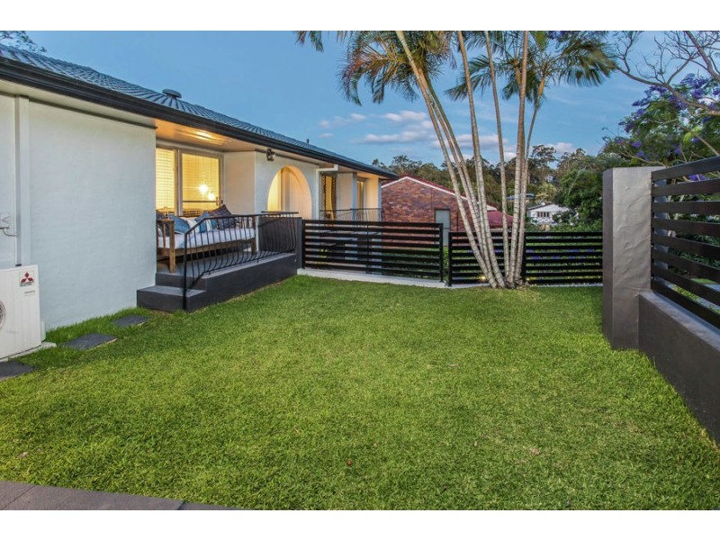 5 Rigg Place, Mcdowall QLD 4053