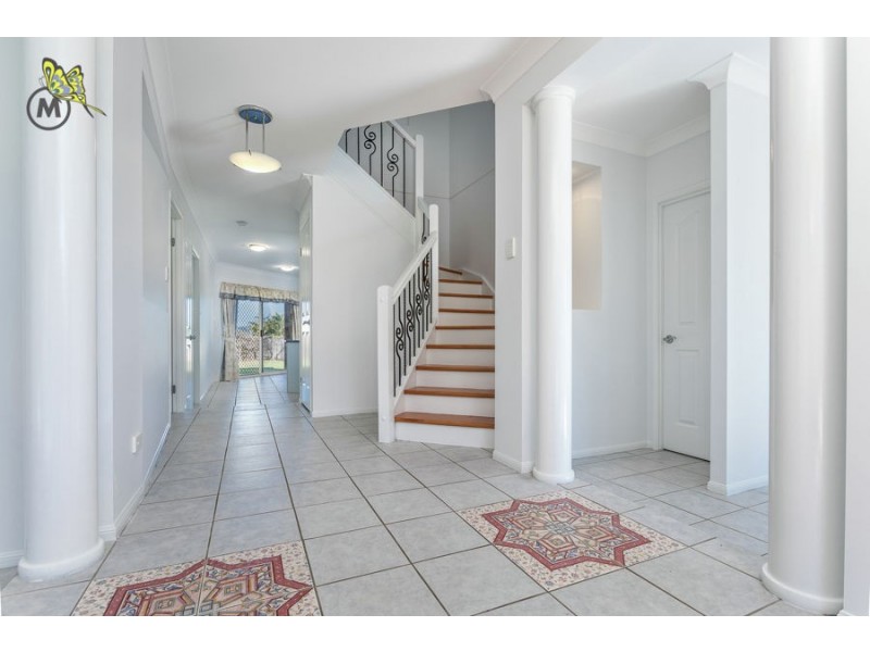 22 Bunyaville Close, Arana Hills QLD 4054