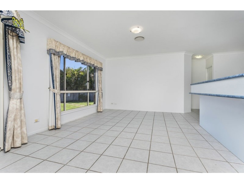 22 Bunyaville Close, Arana Hills QLD 4054