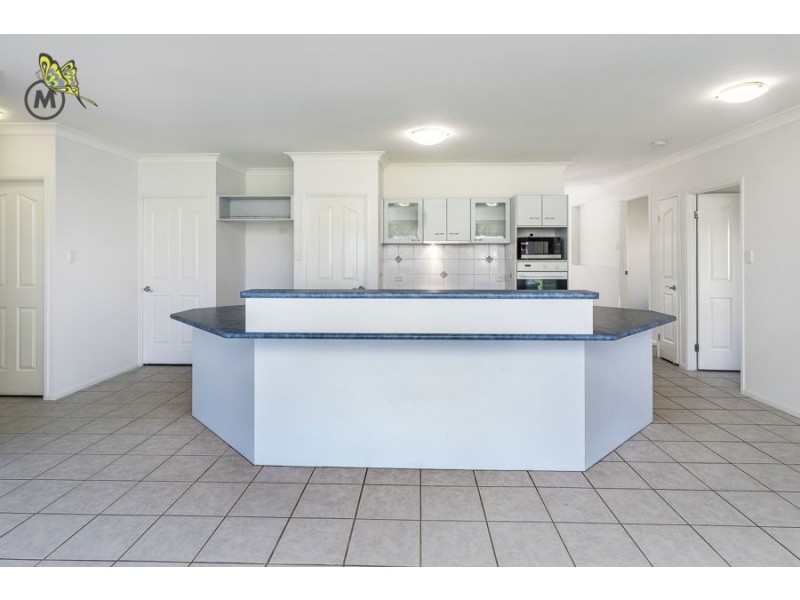 22 Bunyaville Close, Arana Hills QLD 4054