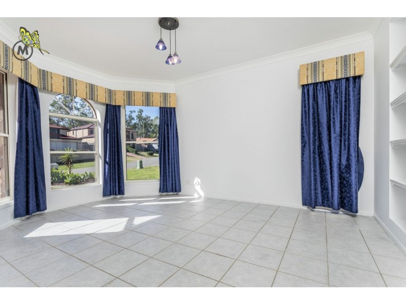 22 Bunyaville Close, Arana Hills QLD 4054