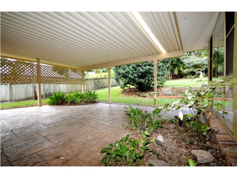 17 Paramount Circuit, Mcdowall QLD 4053