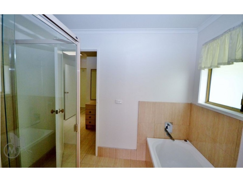 17 Paramount Circuit, Mcdowall QLD 4053