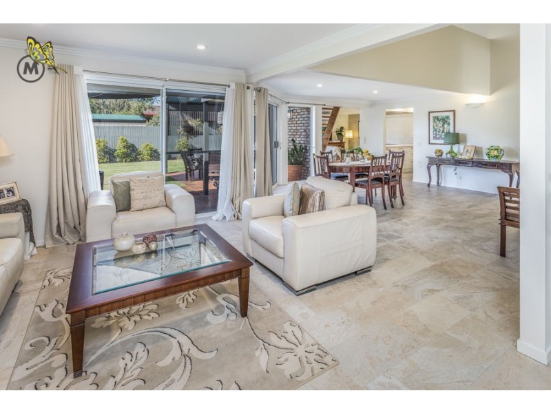 8 Sommerville Place, Chermside West QLD 4032