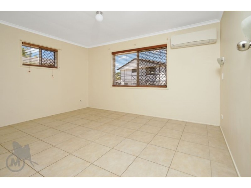 3 Britt Place, Mcdowall QLD 4053