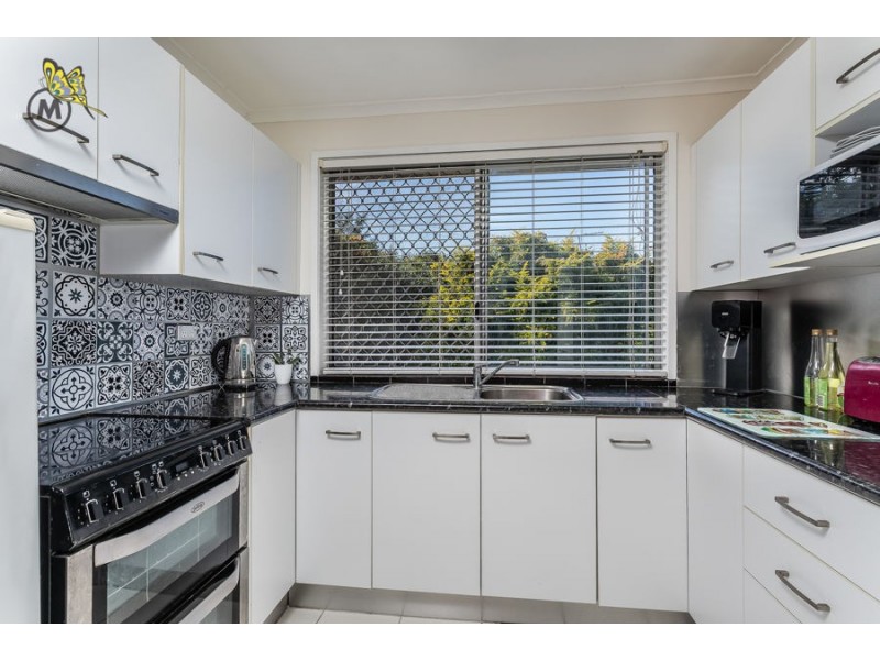 4 Bennetts Road, Everton Hills QLD 4053