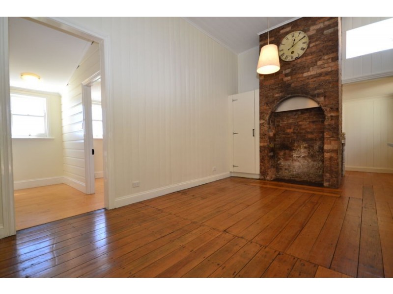 21 Birkbeck Street, Albion QLD 4010