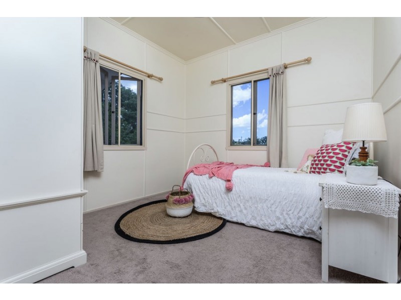 35 Teevan Street, Stafford QLD 4053