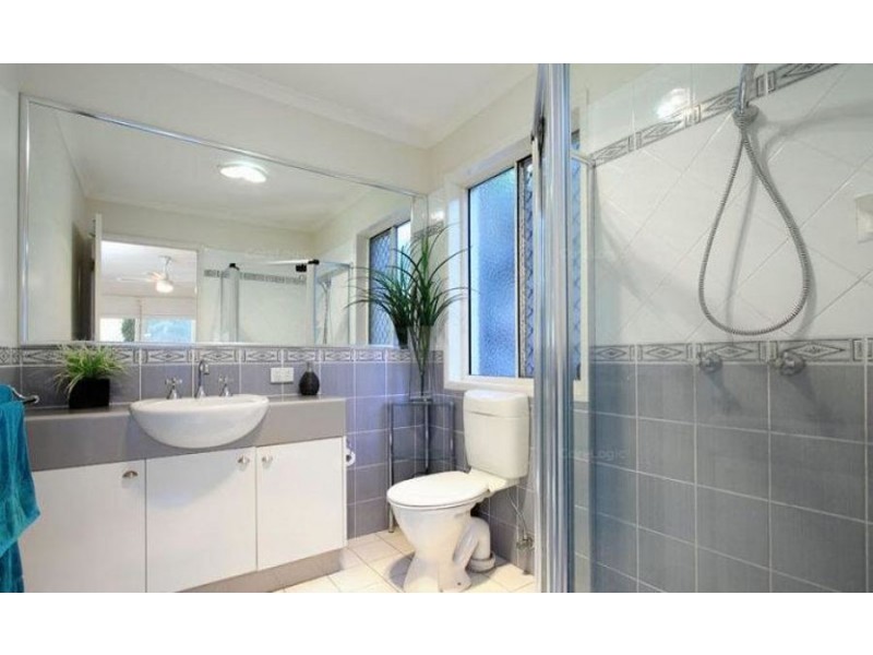 6 Monroe Place, Mcdowall QLD 4053