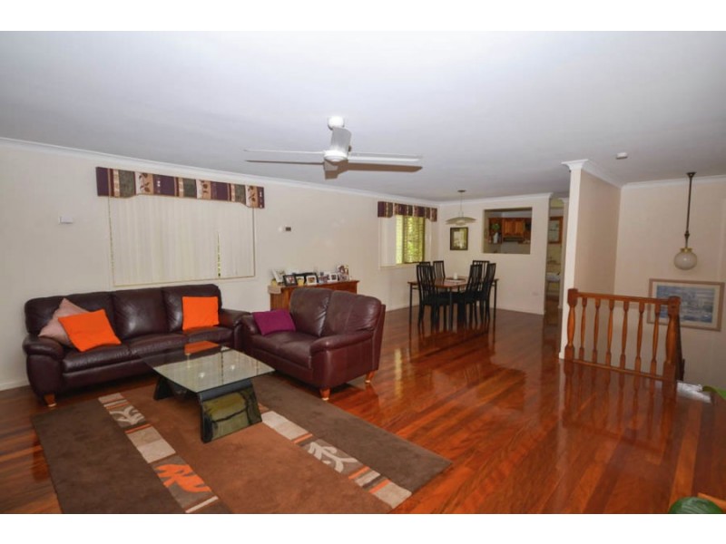 54 Streeton Parade, Everton Park QLD 4053