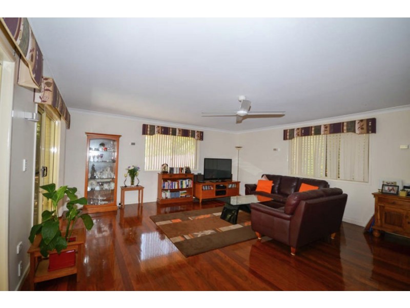 54 Streeton Parade, Everton Park QLD 4053