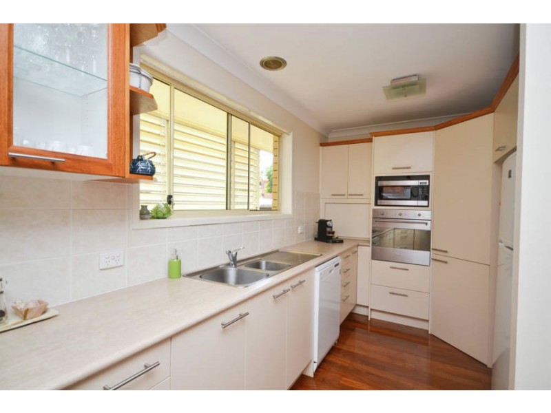 54 Streeton Parade, Everton Park QLD 4053