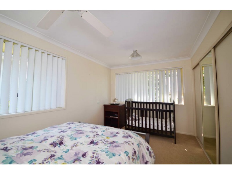 54 Streeton Parade, Everton Park QLD 4053