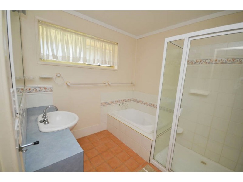 54 Streeton Parade, Everton Park QLD 4053