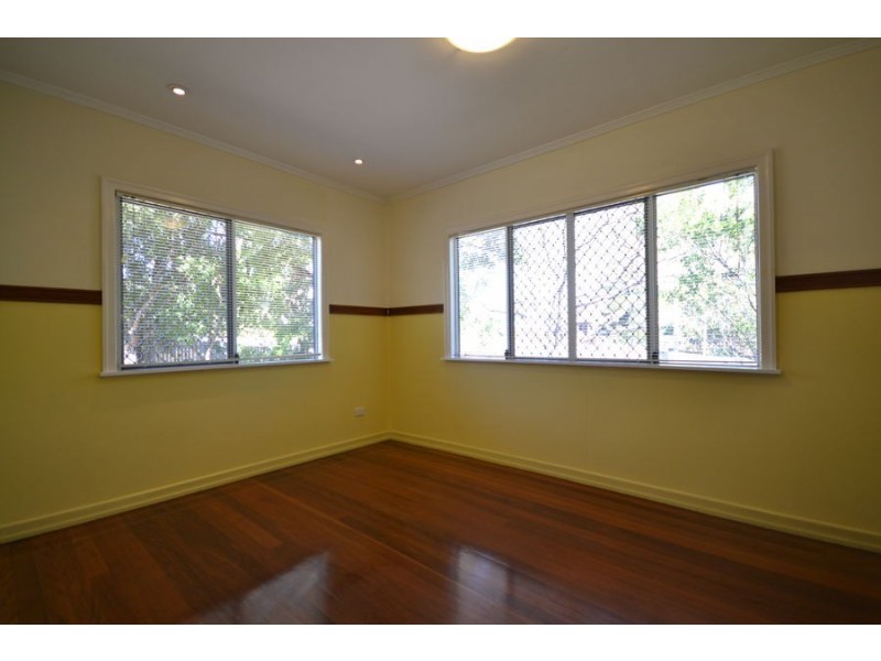 Chermside West QLD 4032