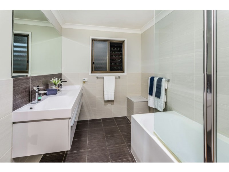 3 Goldwyn Street, Mcdowall QLD 4053